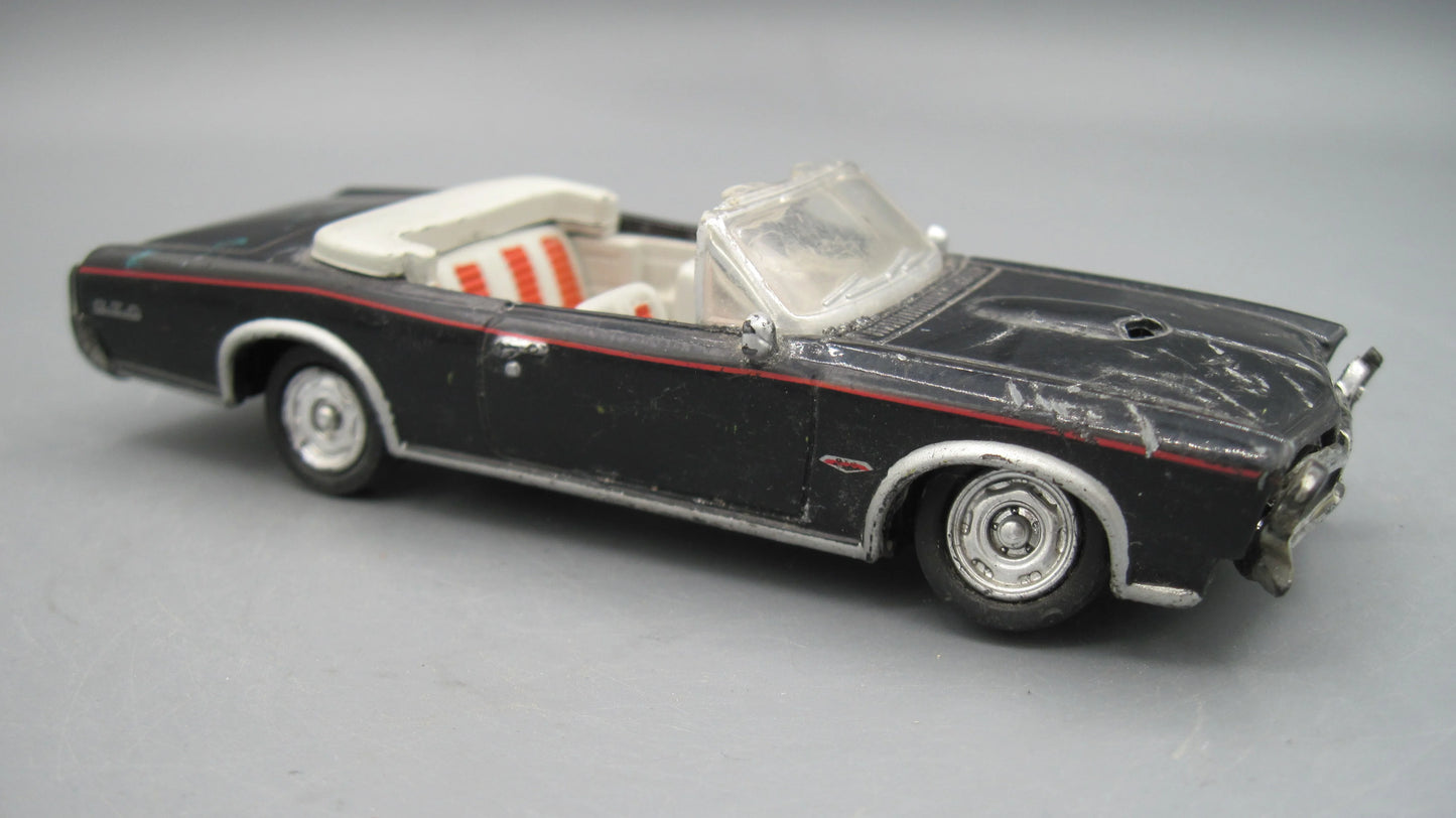 New Ray   Pontiac GTO 1966 Black
