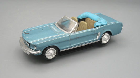 New-Ray   Ford Mustang Convertible 1964 Blue 