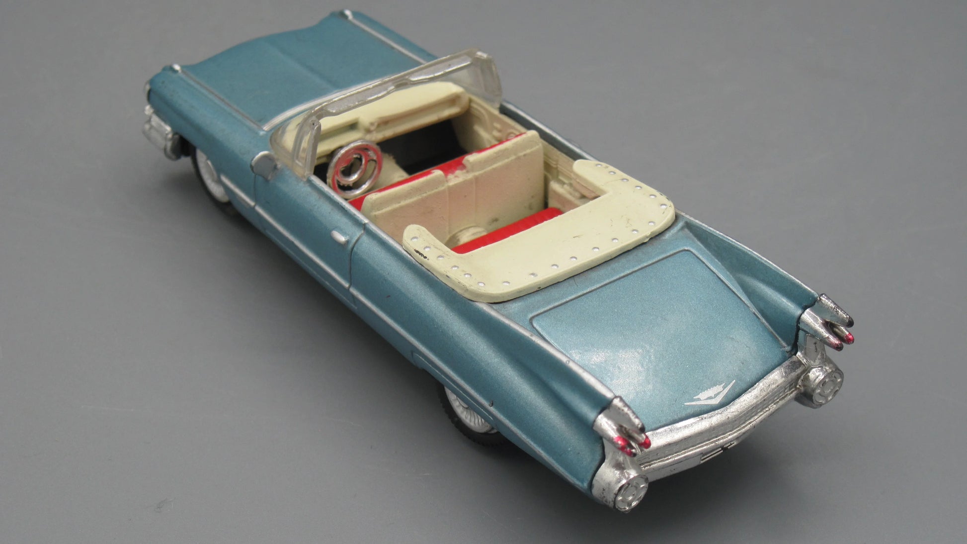 New-Ray   Cadillac  Series 62 1959 Blue 