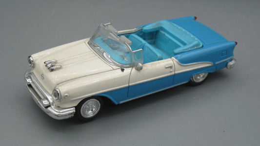 New-Ray   Oldsmobile Super 88 1955 White and Blue 