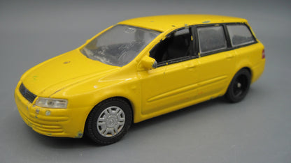 Norev   Fiat Stilo Station Wagon  Yellow