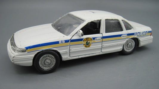Road Champs   Ford Crown Victoria 1997 White