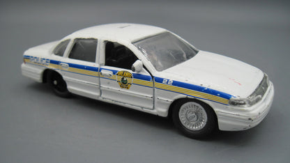 Road Champs   Ford Crown Victoria 1997 White