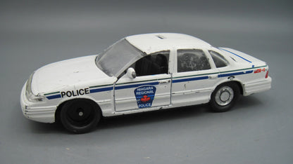 Road Champs   Ford Crown Victoria Police Car  White