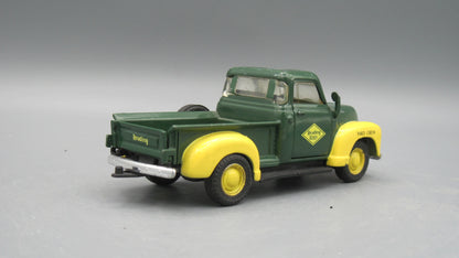 Road Champs   Chevrolet C3100 Yard Crew  Green