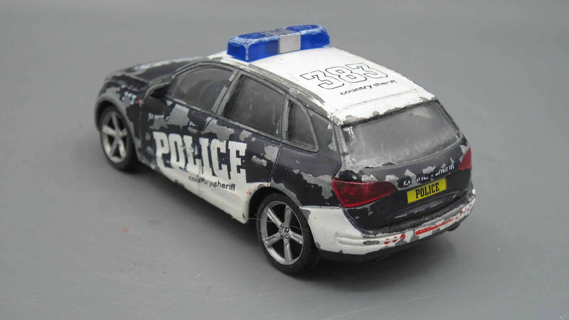 Realtoy   Audi Q5  Black&White