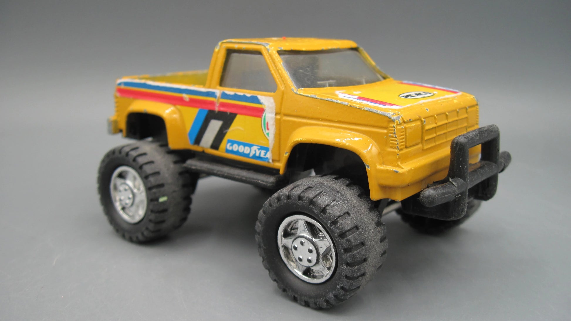Remco   Ford Pick up Truck  Yellow
