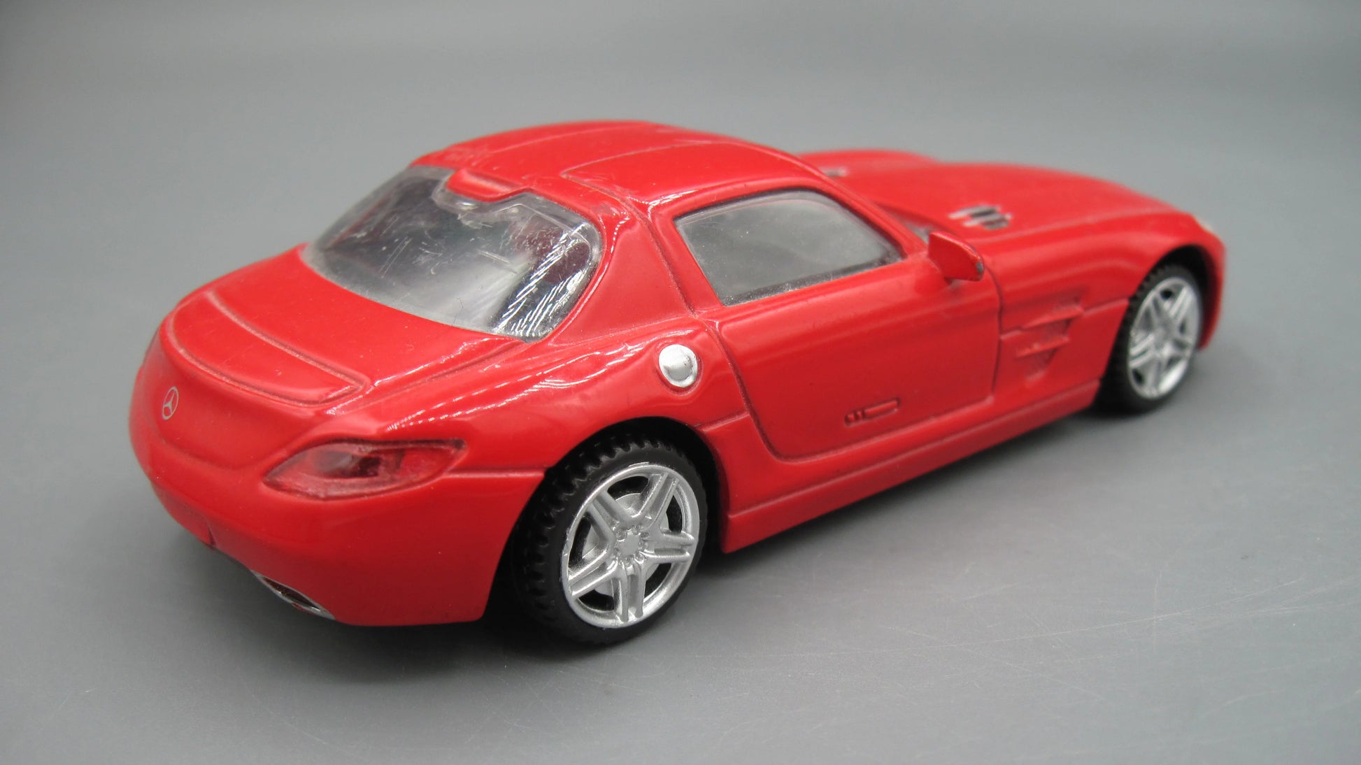 Rastar   Mercedes-Benz SLS AMG  Red