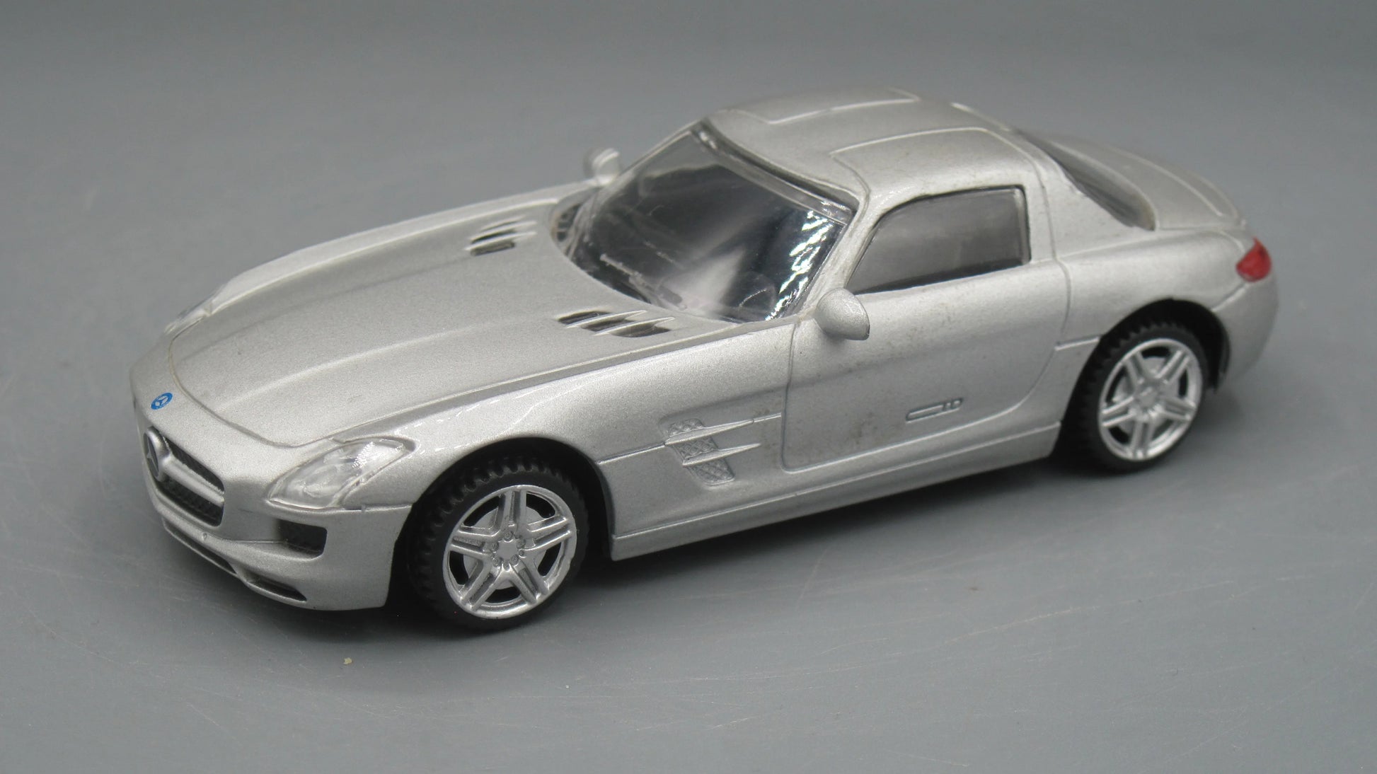 Rastar   Mercedes SLS AMG  Silver 