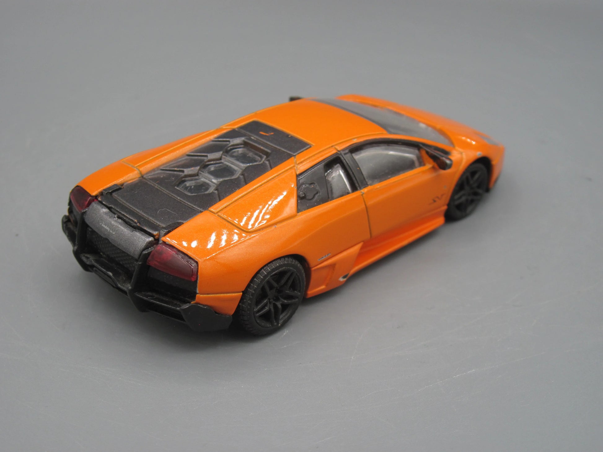 Rastar   Lamborghini Murciélago LP 670-4 SV  Orange