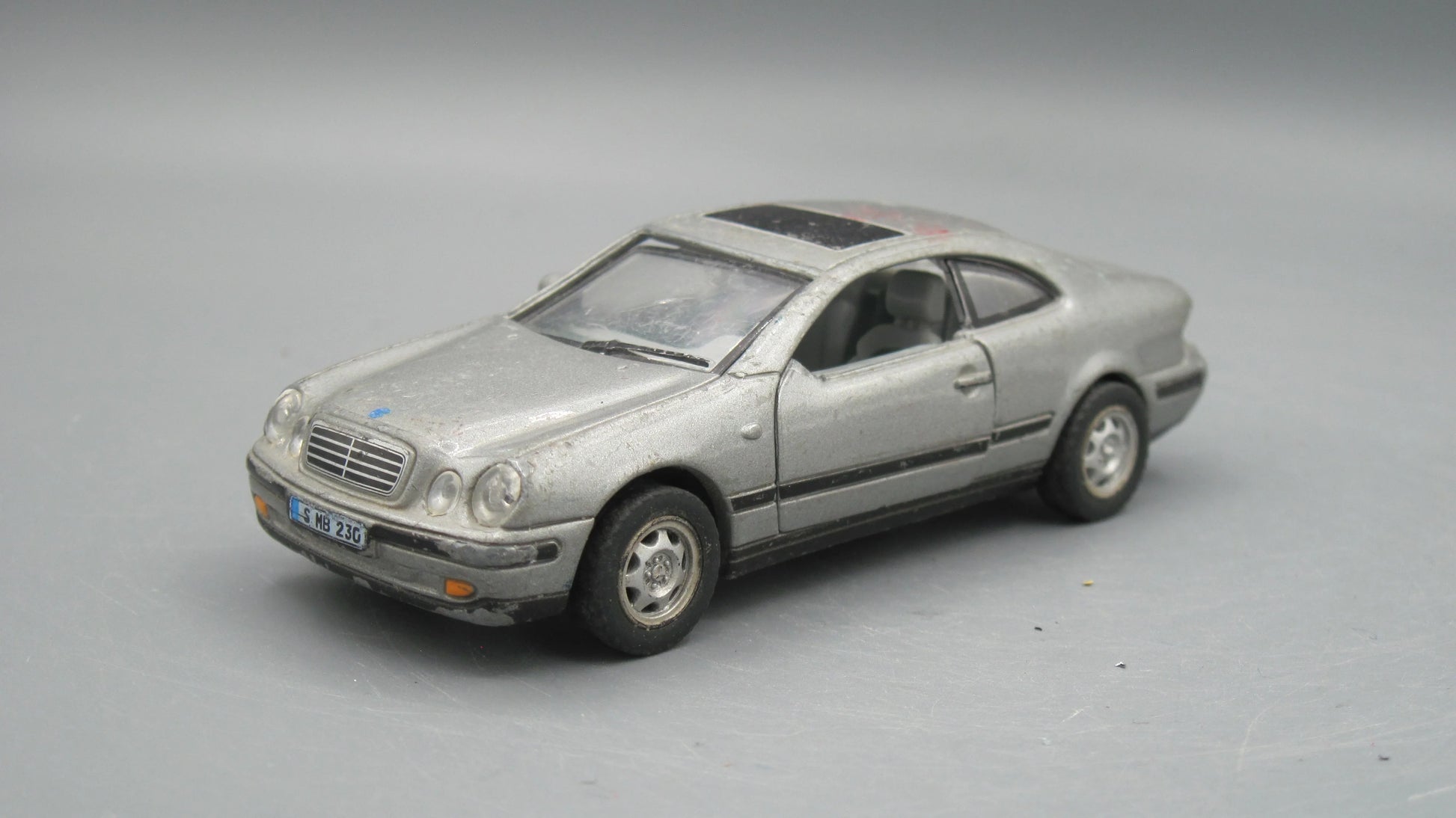 Schuco   Mercedes-Benz CLK  Silver