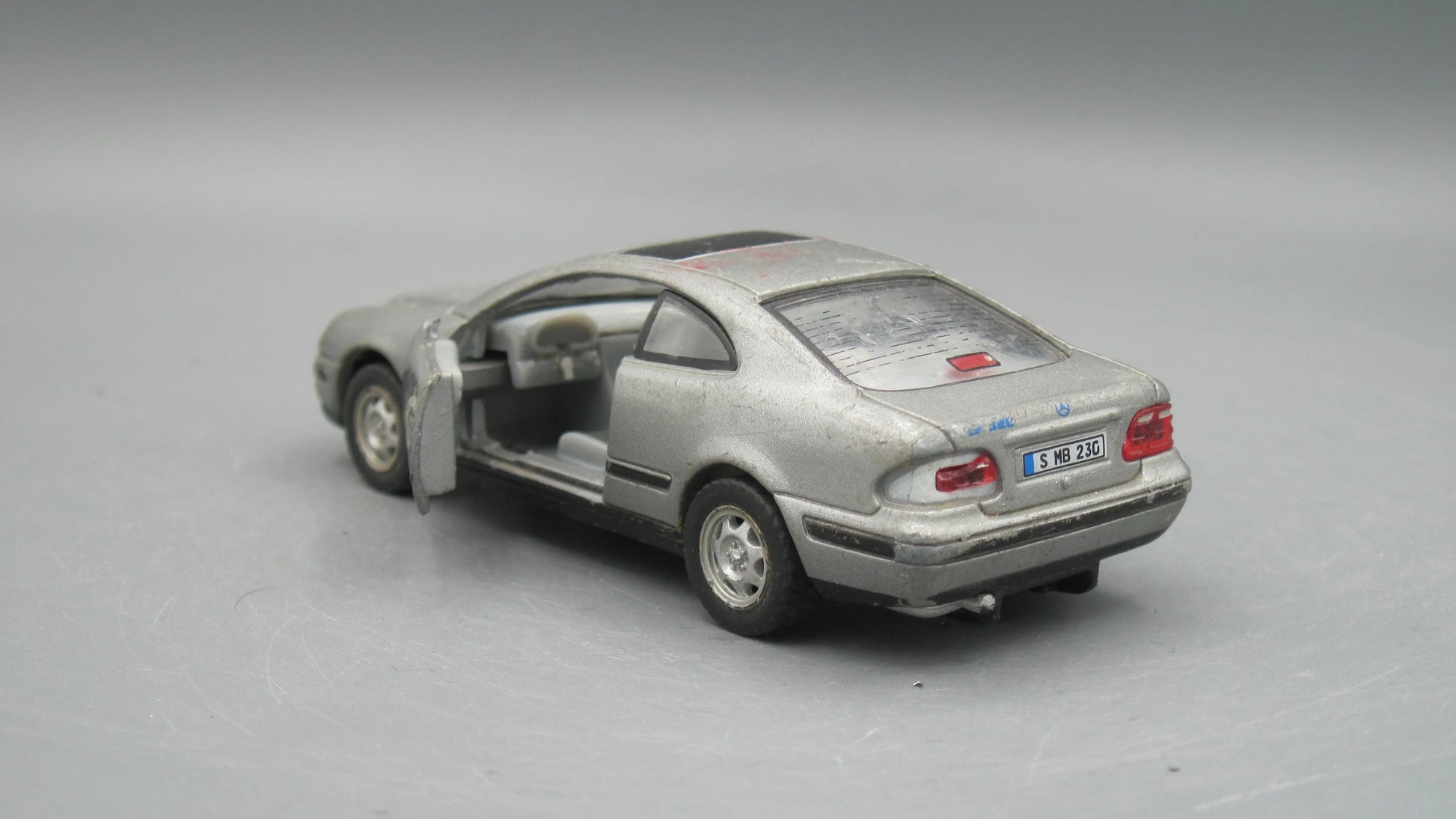 Schuco   Mercedes-Benz CLK  Silver
