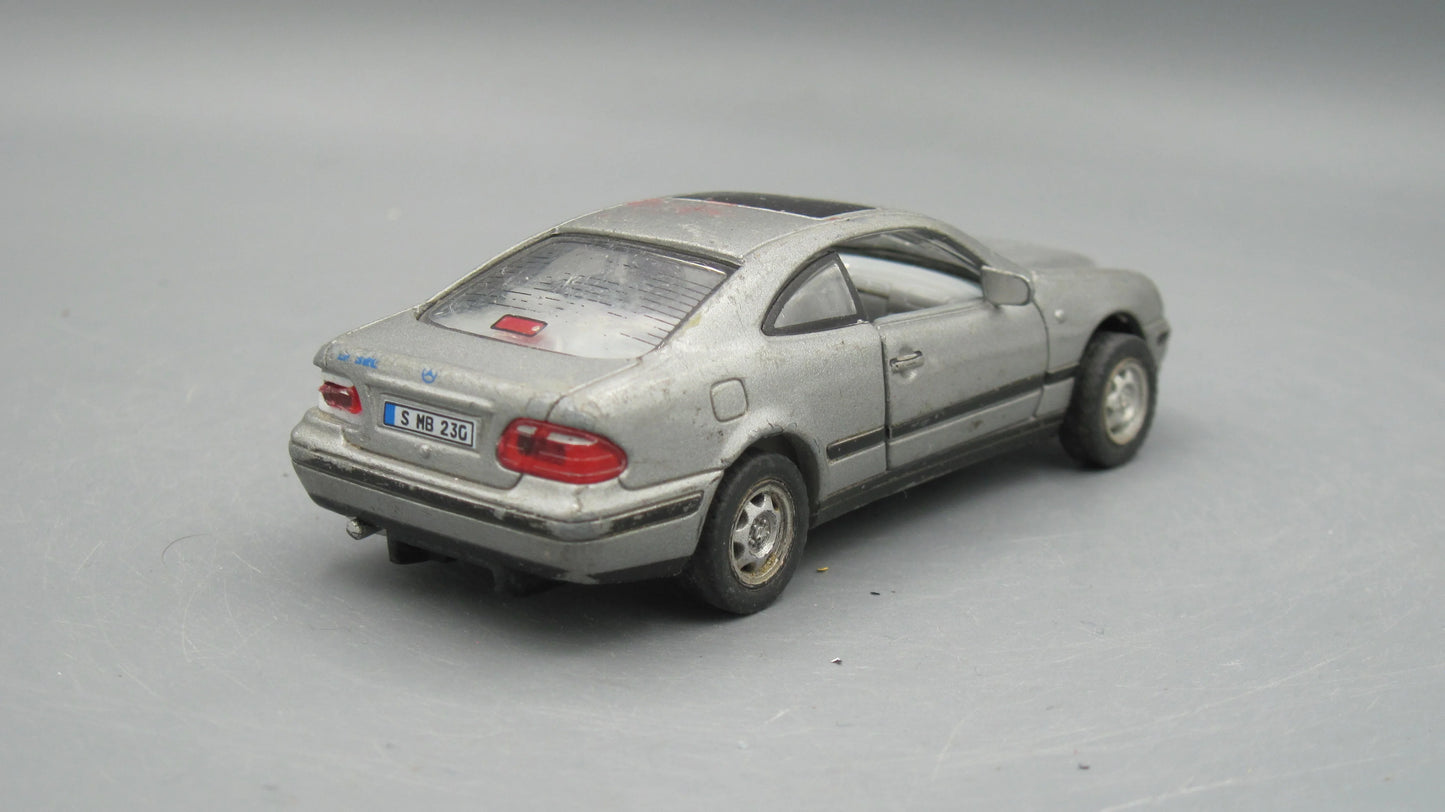 Schuco   Mercedes-Benz CLK  Silver
