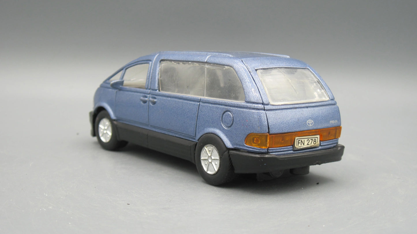 Sunny Side   Toyota  Estima  Blue