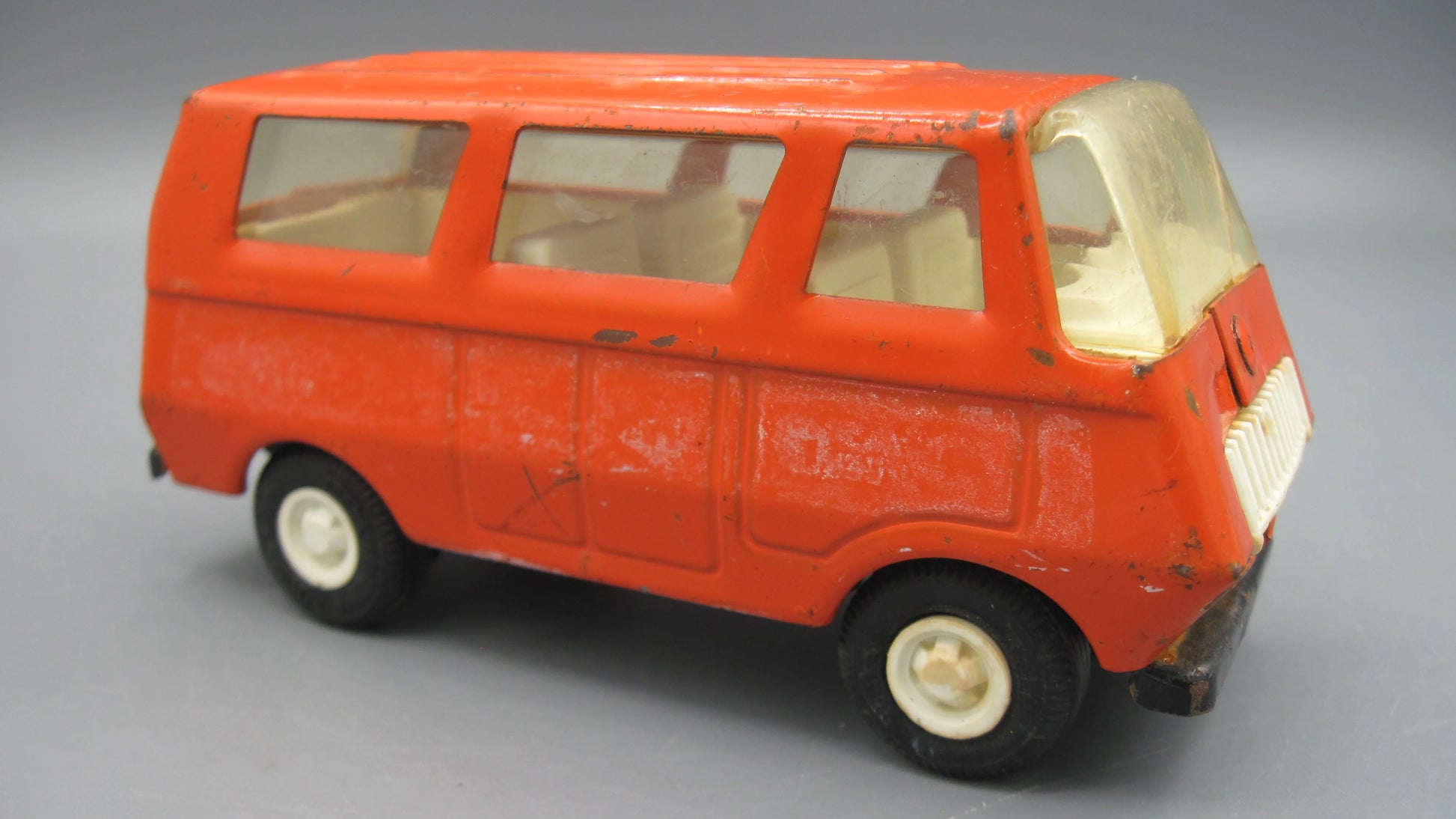 Tonka    Van  Orange