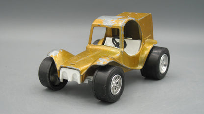 Tootsie Toy    Pie Wagon  Golden