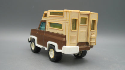 Tootsie Toy     Strombecker Camper Pick-Up Truck  Brown