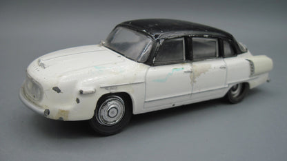 Unbranded   Tatra  603-1  White & Black