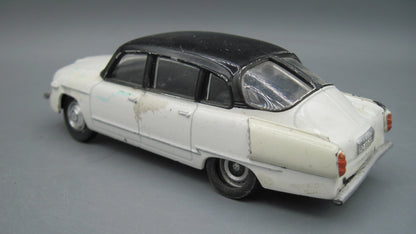Unbranded   Tatra  603-1  White & Black