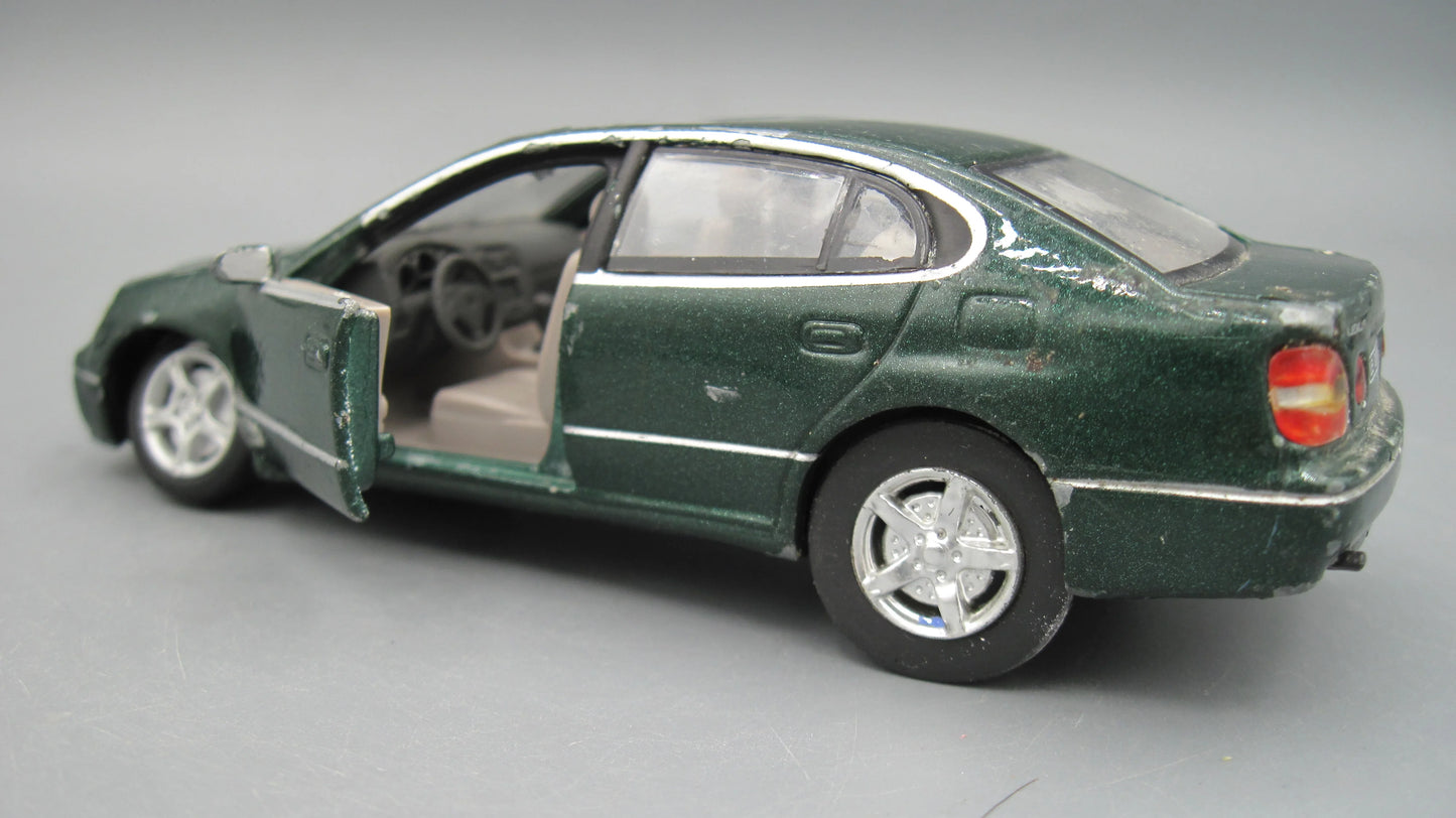 Unbranded   Lexus GS 300  Green