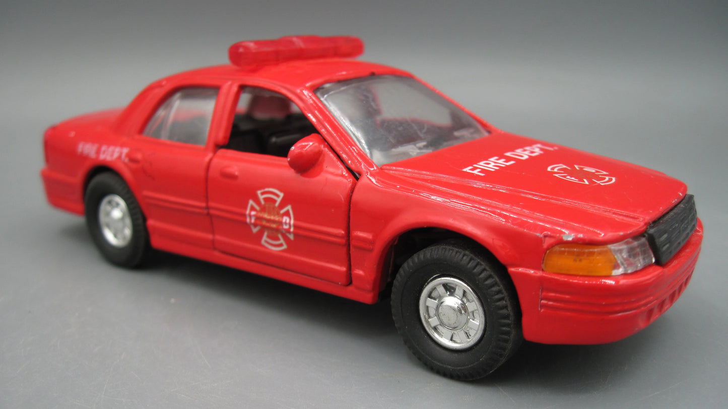 Unbranded   Ford Crown Victoria  Red