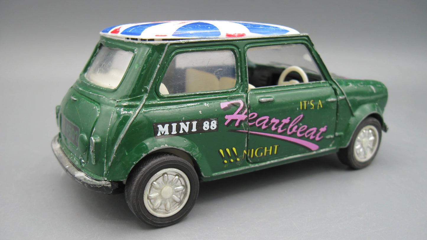 Unbranded   Mini Cooper  Green