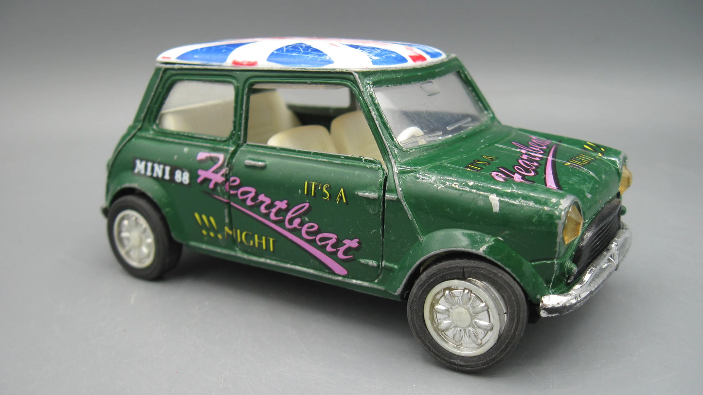 Unbranded   Mini Cooper  Green