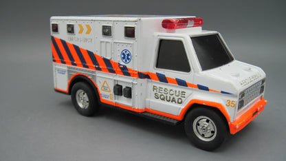 Unbranded   Ford Ambullance  White