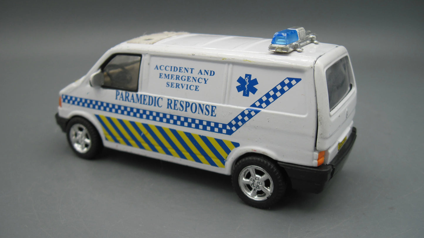 Unbranded   Volkswagen T4 Transporter Van  White