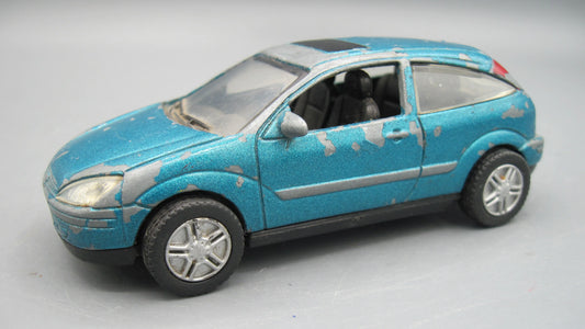 Unbranded   Ford Focus  Green
