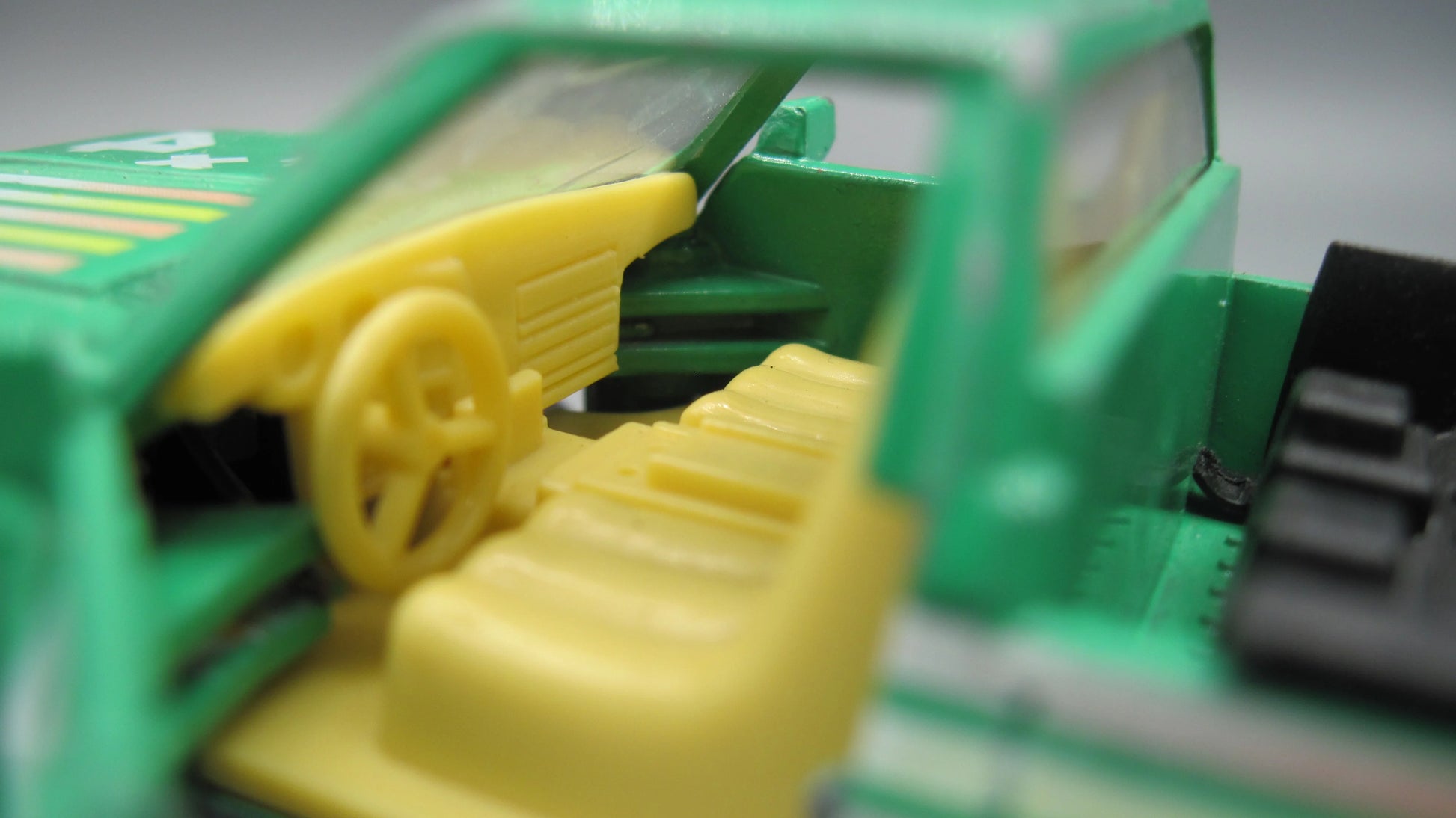 Unbranded   Chevrolet Schaper Stomper  Green