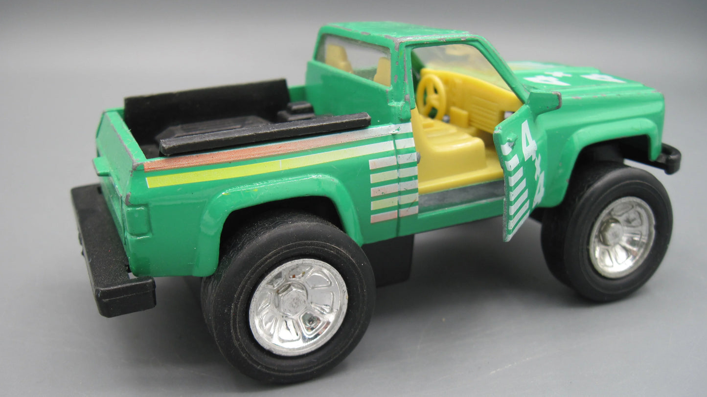 Unbranded   Chevrolet Schaper Stomper  Green