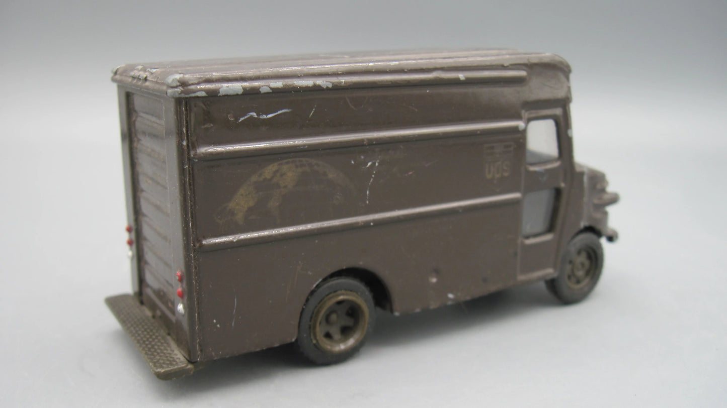 Unbranded    Ups Delivery Truck  Brown