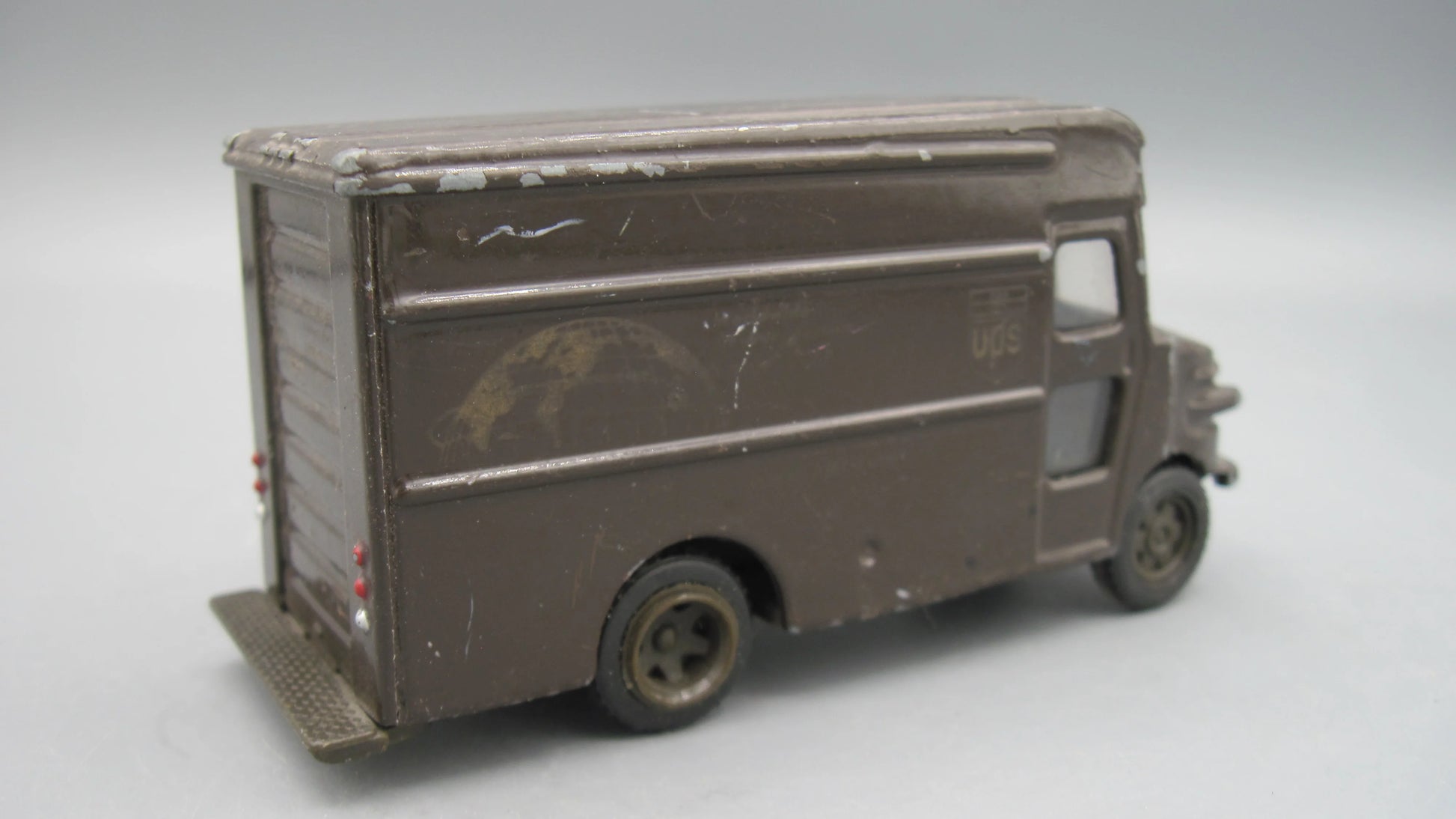 Unbranded    Ups Delivery Truck  Brown