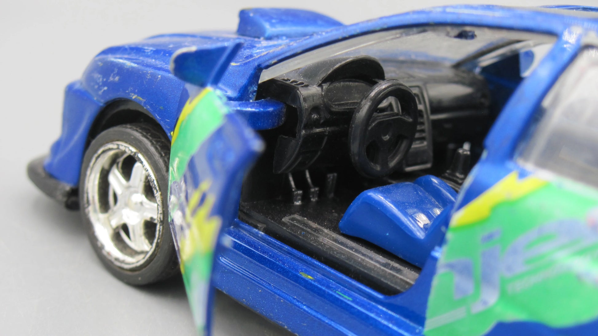 Uni Fortune   Subaru Impreza WRX STI  Blue