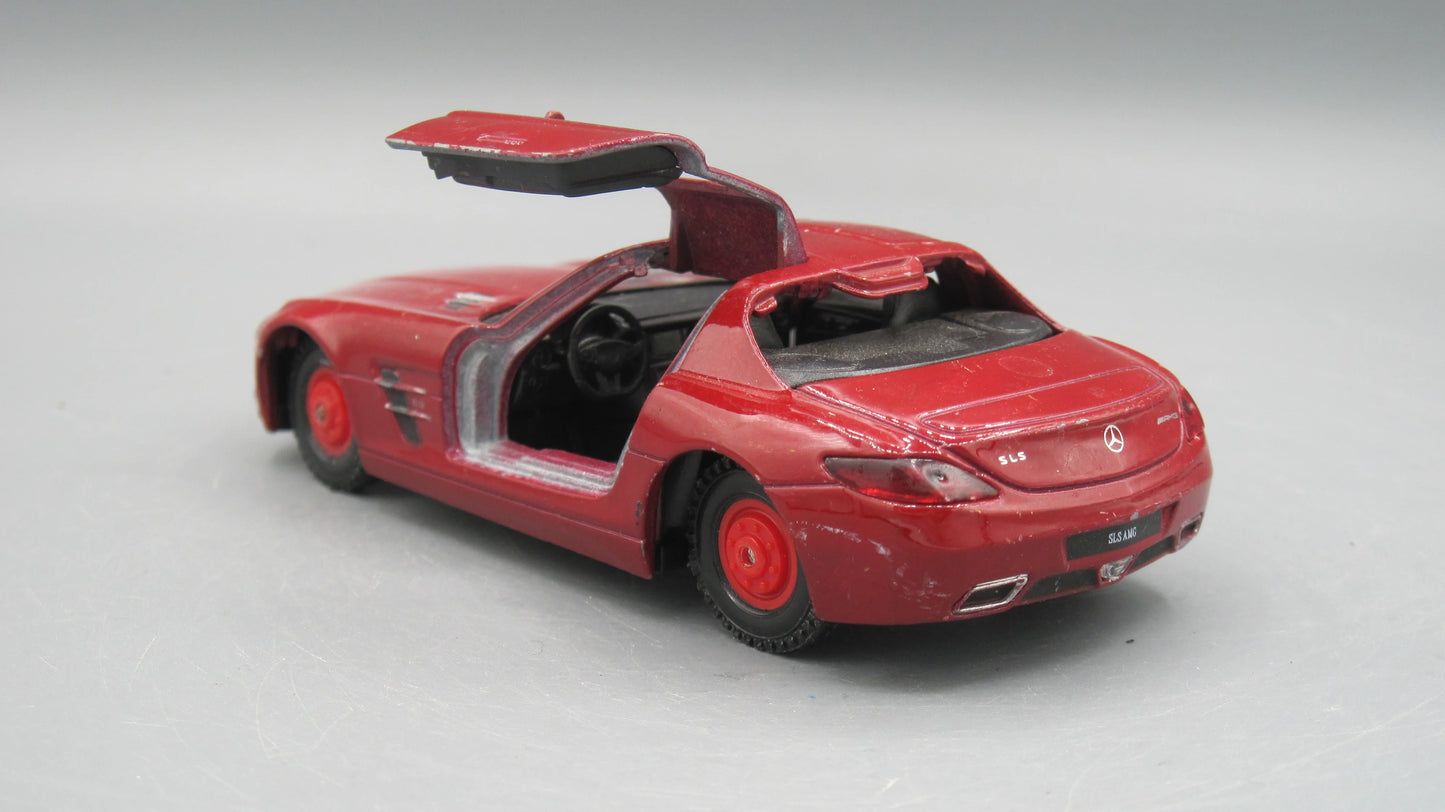 Welly   Mercedes-Benz SLS-AMG  Red