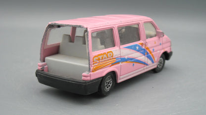 Welly   VolksWagen T4 Van  Pink