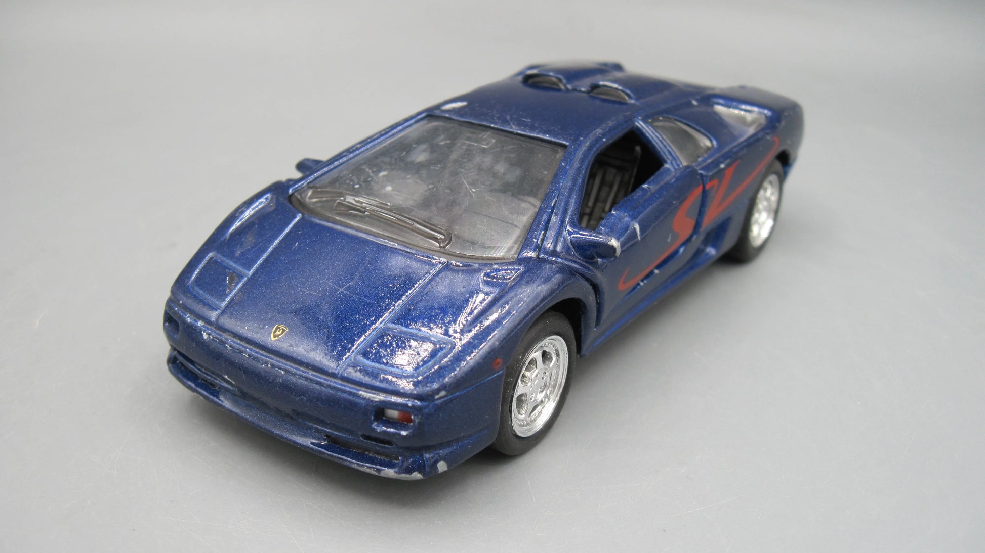 Welly   Lamborghini Diablo  Blue