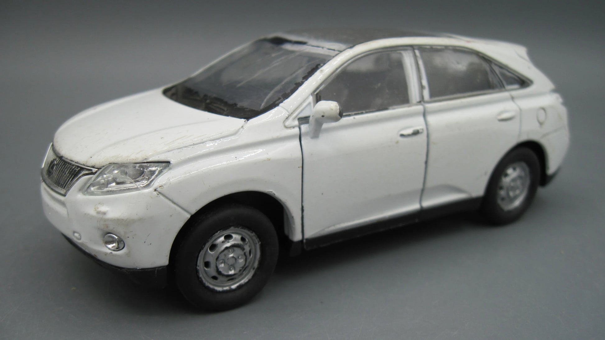 Welly   Lexus RX450H  White