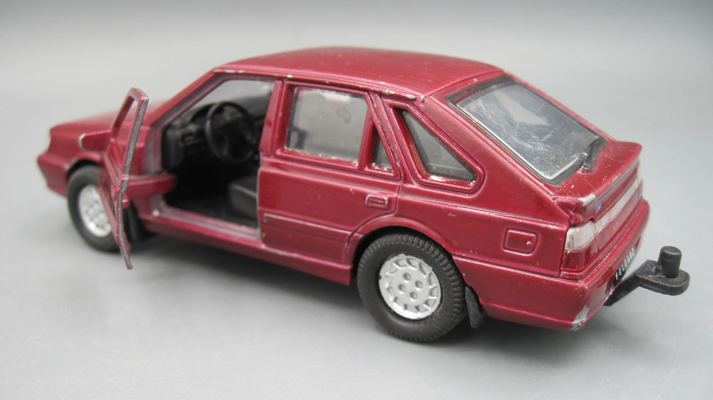 Welly   Polonez Caro Plus  Maroon