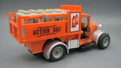 Welly   Ford Stake Truck  Orange