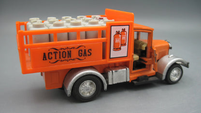 Welly   Ford Stake Truck  Orange