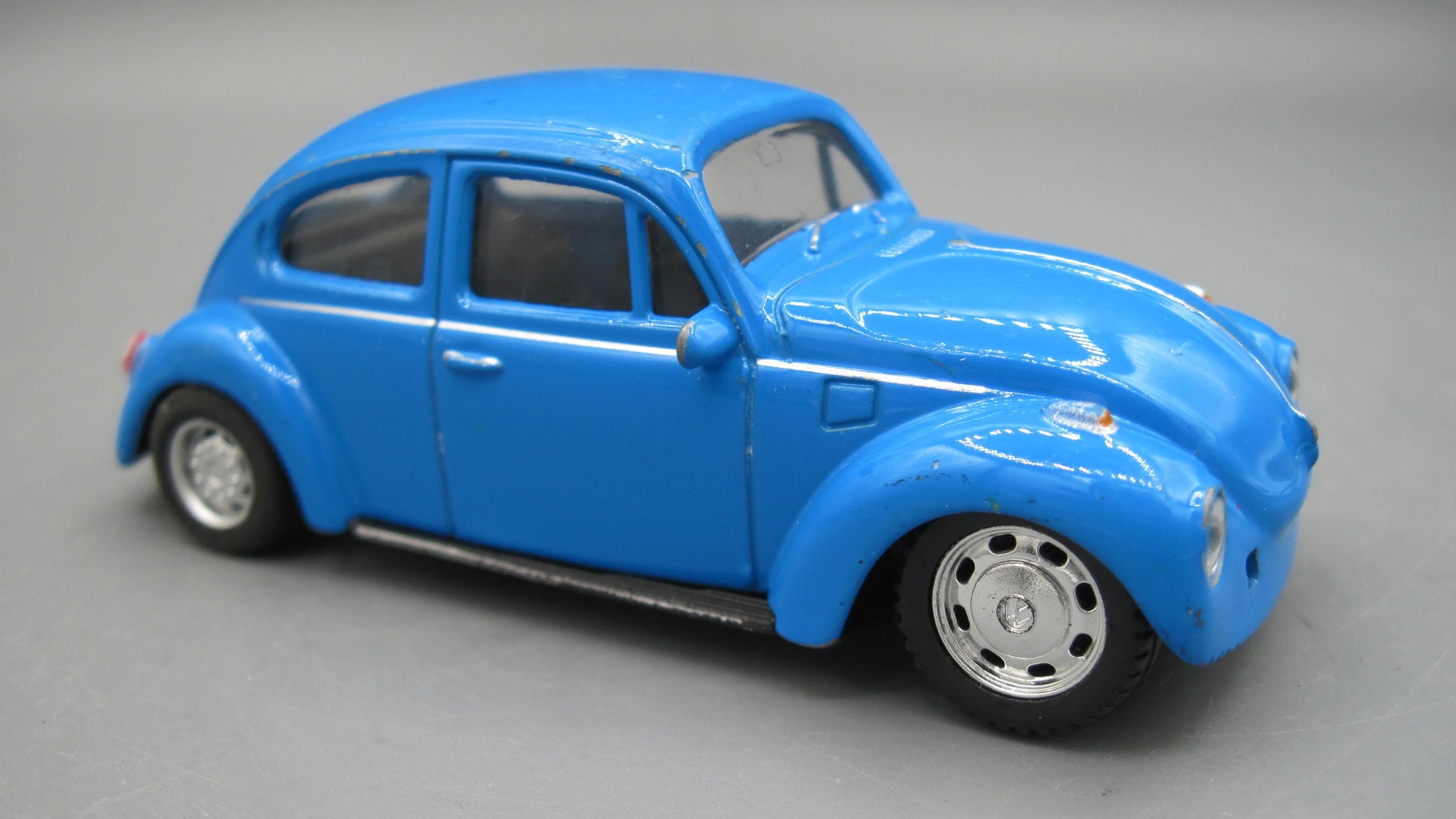 Welly   Volkswagen Beetle  Blue