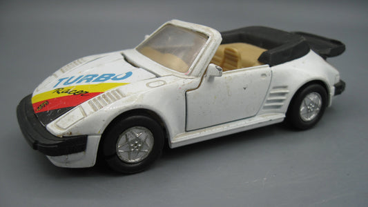 Welly   Porsche 911 Flatnose Turbo  White