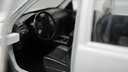 Welly   Chevrolet Tahoe 2008 White