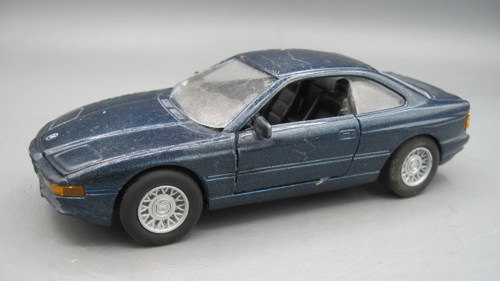 Welly   BMW 850i  Blue