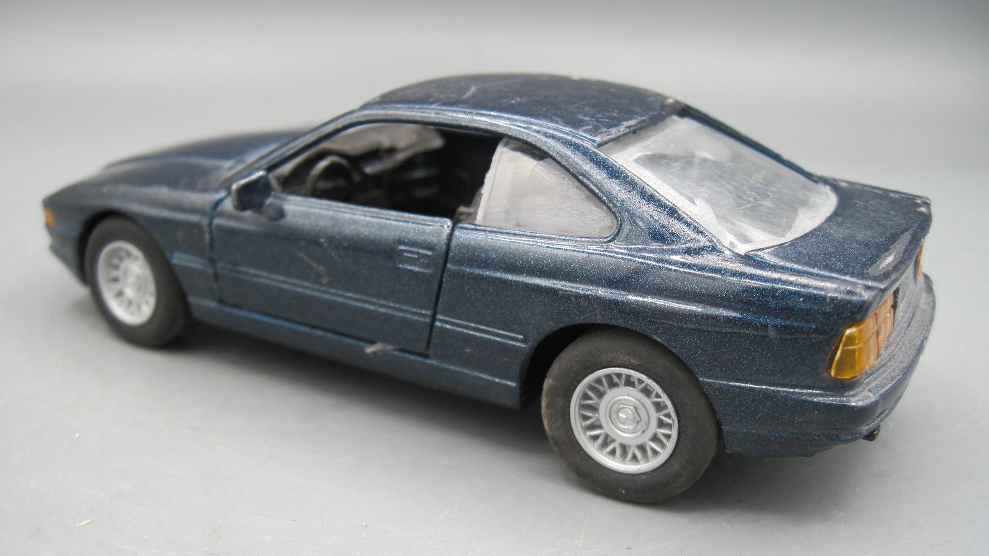 Welly   BMW 850i  Blue
