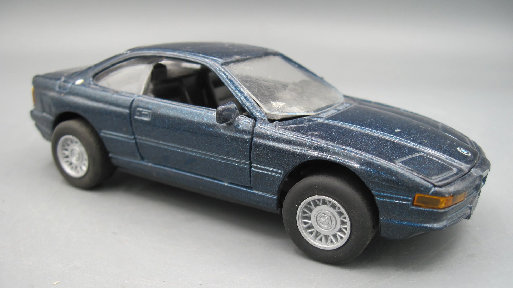 Welly   BMW 850i  Blue