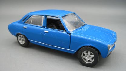 Welly   Peugeot 504 1975 Blue