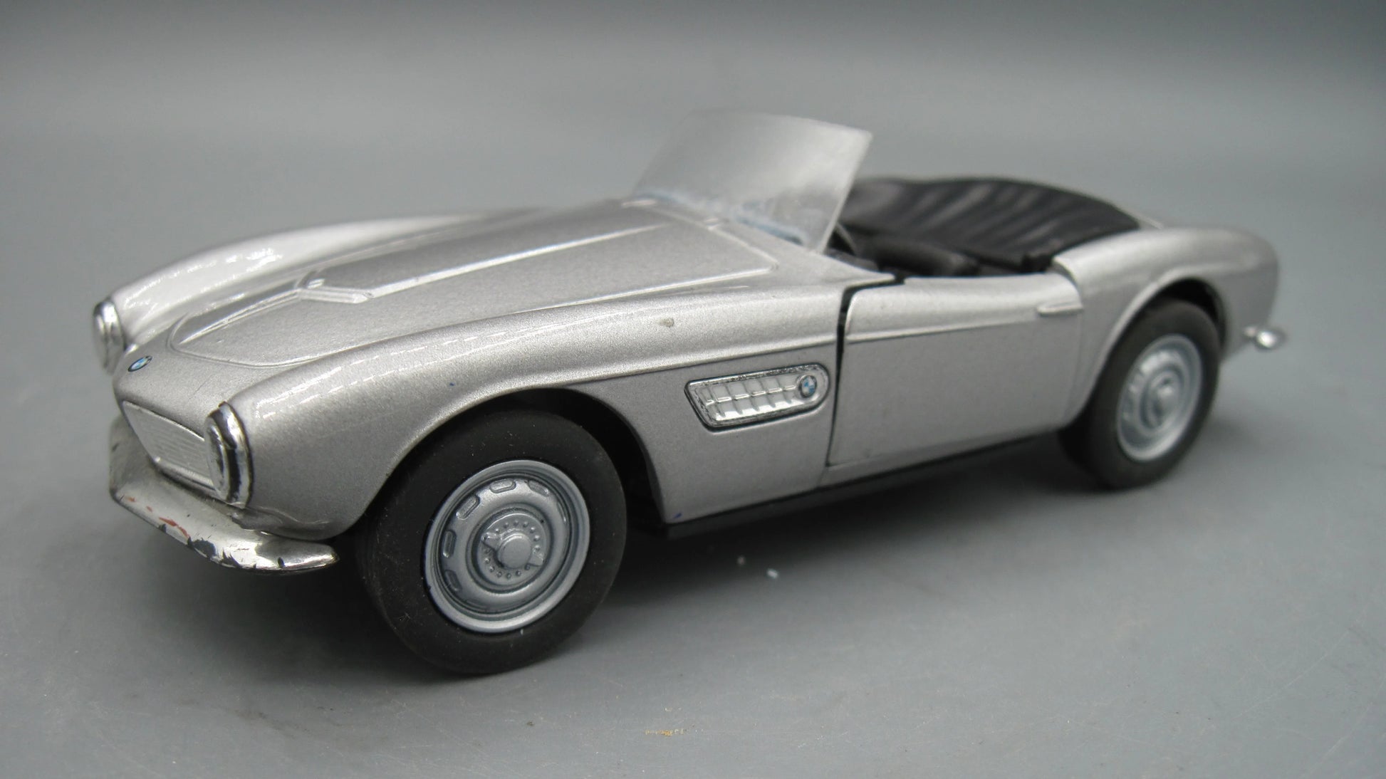 Welly   BMW 507 1956 Silver